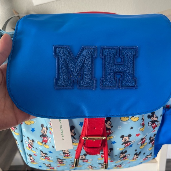 ๐SOLD๐. Stoney Clover Lane Disney backpack - Picture 4 of 10